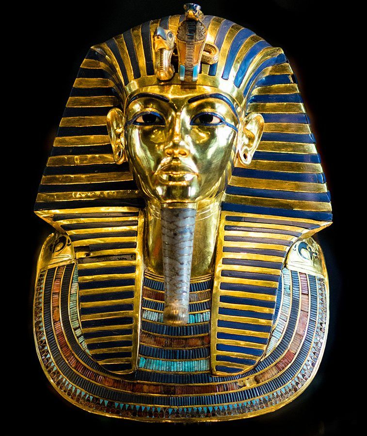 AxColt Livro Trilogia Latitude 15 Mascara funeraria do rei Tutancamon
